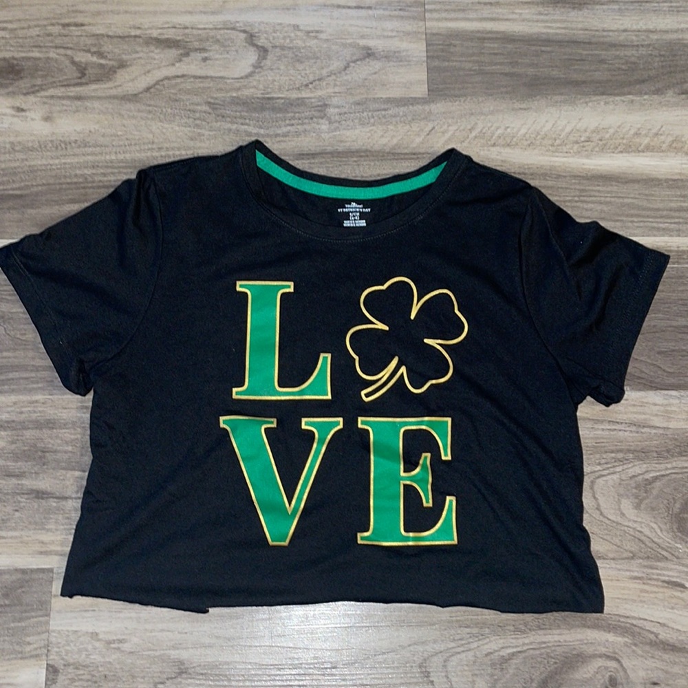 St Patrick’s Day Cropped Tshirt.